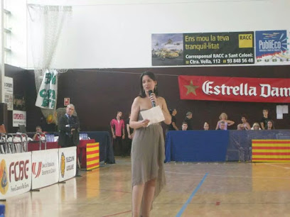 ¡Descubre el ritmo en Academia de Baile Aprenem en Figueres!