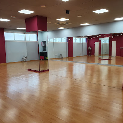 Feeling Dance Studio: ¡El ritmo de Sevilla en tus pies!