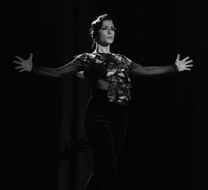 ¡Aprende a bailar con estilo en la Academia Fefa Gomez de Alicante!