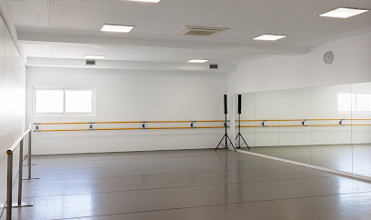 Escuela de baile International Dance School: aprende a bailar con los mejores