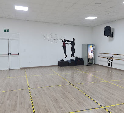 ¡Baila con pasión en la Academia Pedro e Irene en Murcia!