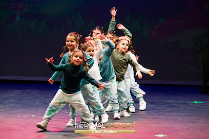 ¡Baila como un rey en The Royal Factory Palma!