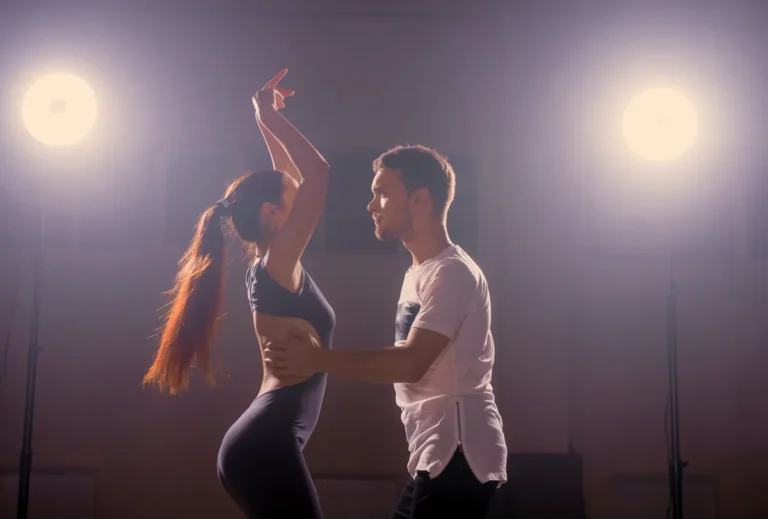 Imagen de Portada de Las 2 Mejores salas donde bailar Salsa y Bachata en Gipuzkoa