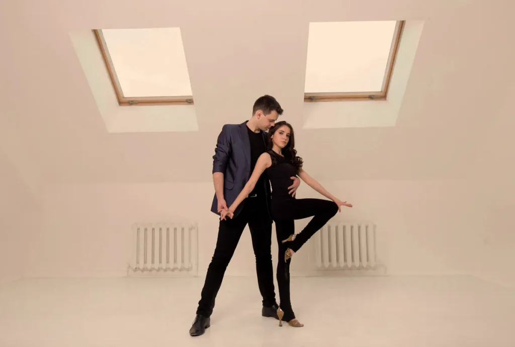 Imagen de Portada de Las 9 Mejores salas donde bailar Salsa y Bachata en Murcia