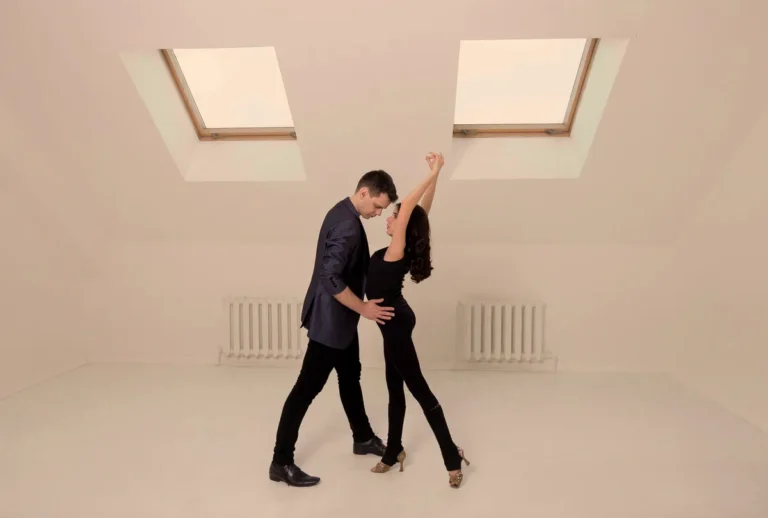 Imagen de Portada de Las 9 Mejores Clases de Salsa y Bachata en San Sebastián de los Reyes