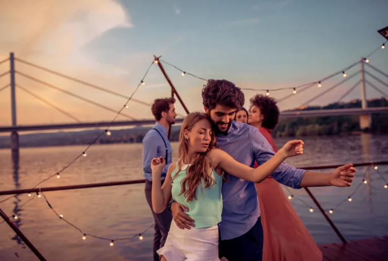 Imagen de Portada de Las 10+ Mejores Clases de Salsa y Bachata en León