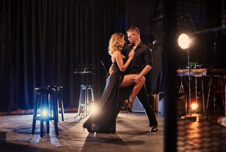 Imagen de Portada de Las 10+ Mejores Clases de Salsa y Bachata en Pontevedra