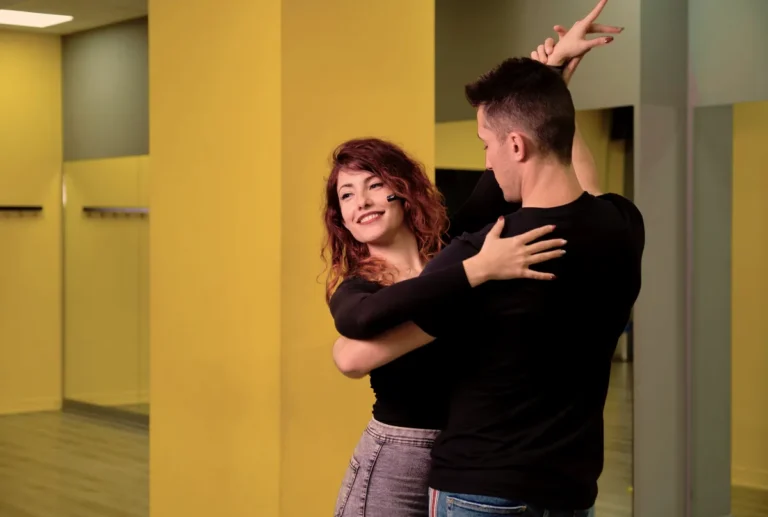 Imagen de Portada de Las 20+ Mejores Clases de Salsa y Bachata en Santa Cruz de Tenerife